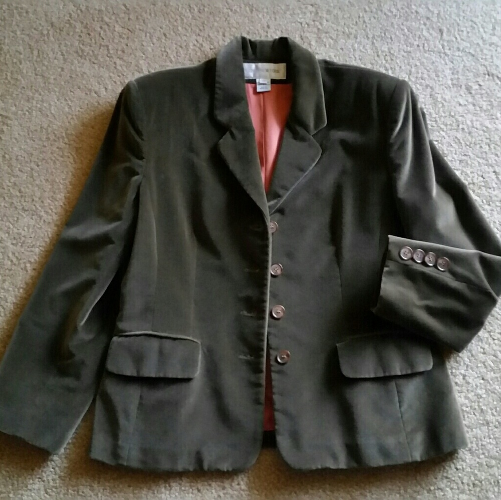 LUSCIOUS VELVET JACKET